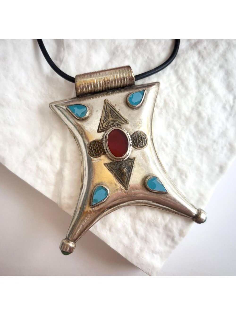 Talisman Taureg Silver T Faux Turquoise & Coral Stone Vintage Southwest Necklace